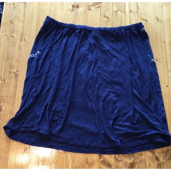 Torrid Womens Sleeveless Boho Top Size 2 2X Navy Blue Embroidered - Picture 3 of 8